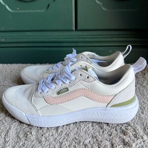 Vans Ultrarange EXO, Style#VN0A4UWMWTM, Size 5M/6.5W Color White Multi